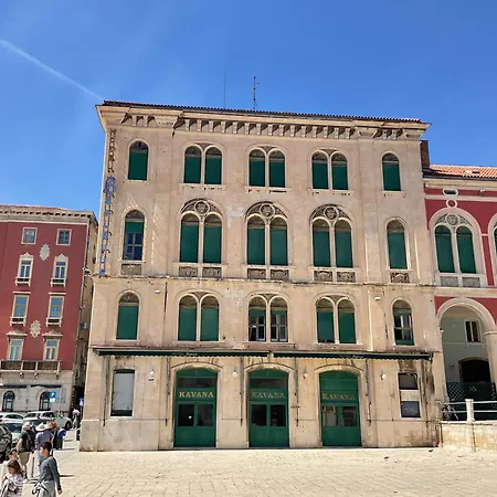 Casa 4 Star Appartamento